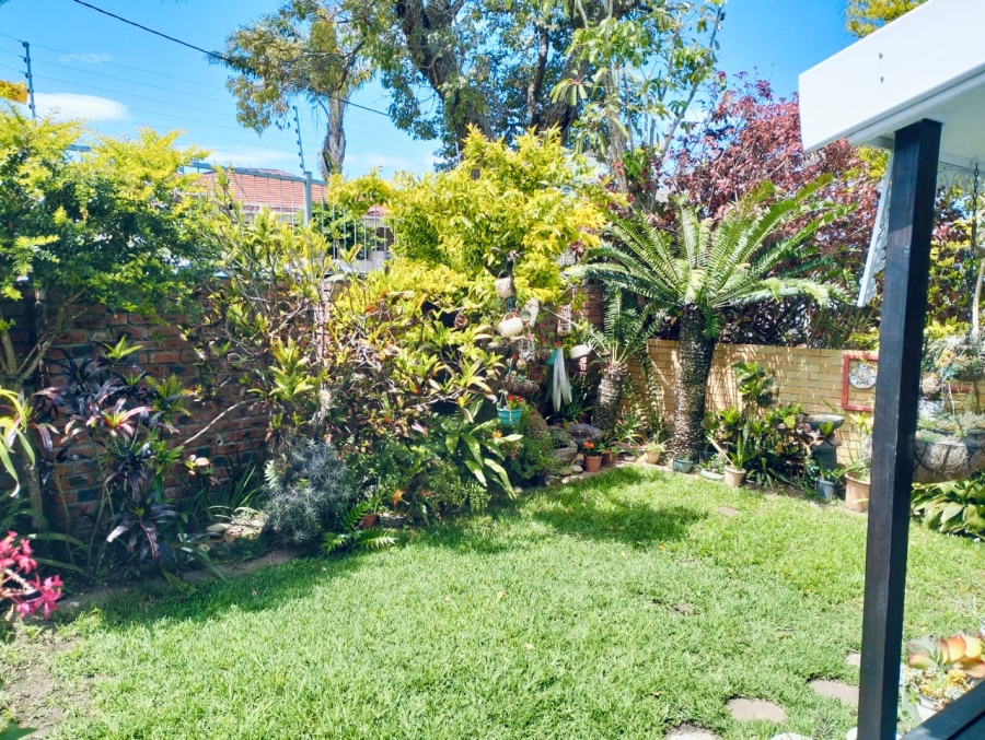 7 Bedroom Property for Sale in Baysville Eastern Cape